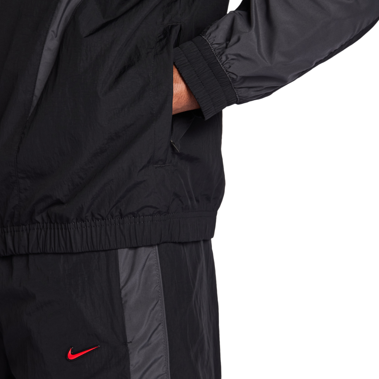 Nike Tuned Image 6 sur 6. Appuyez pour ouvrir la galerie de photos.