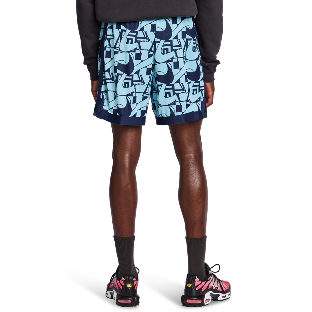 Nike Giannis Image 4 of 5. Tap to open photo gallery.