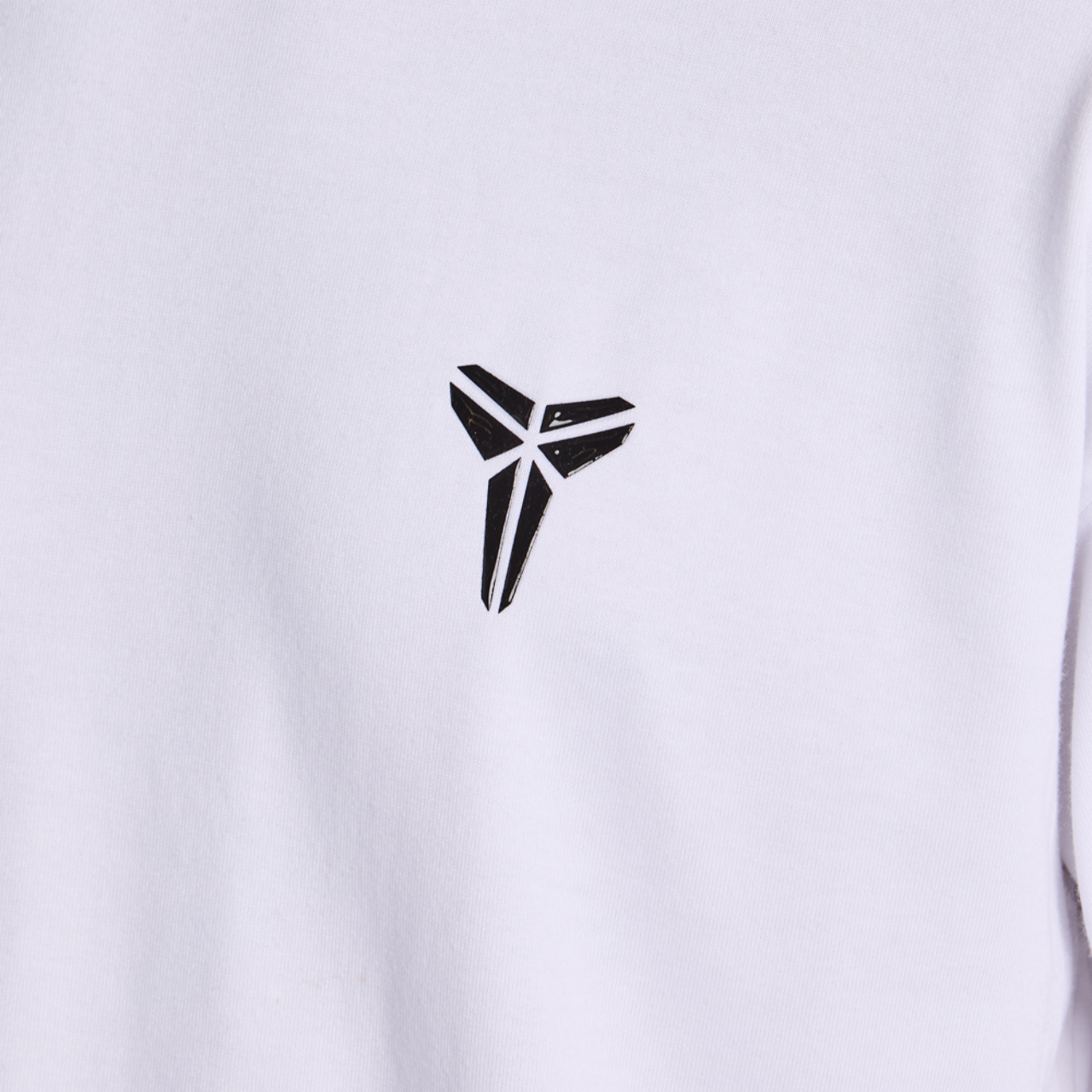 Nike Kobe Image 6 of 6. Tap to open photo gallery.
