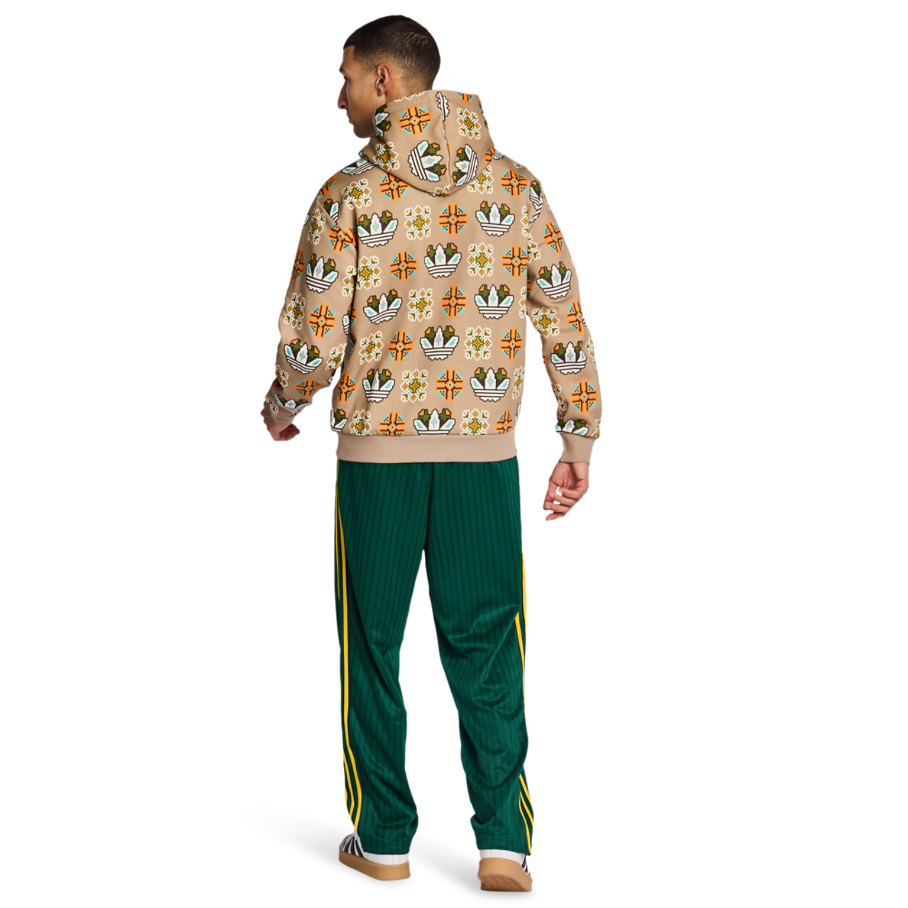 adidas Graphics Bild 3 von 6. Antippen, um die Fotogalerie zu öffnen.