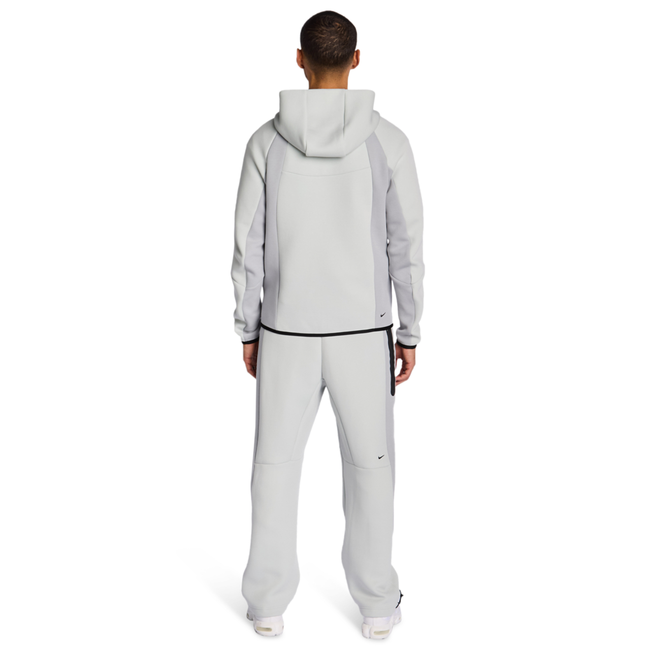 Nike Tech Fleece Pro Immagine 3 di 7. Tocca per aprire la galleria fotografica.