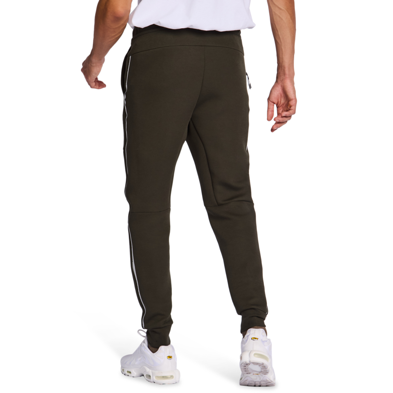 Nike Tech Fleece Reflective Image 4 of 6. Tap to open photo gallery.