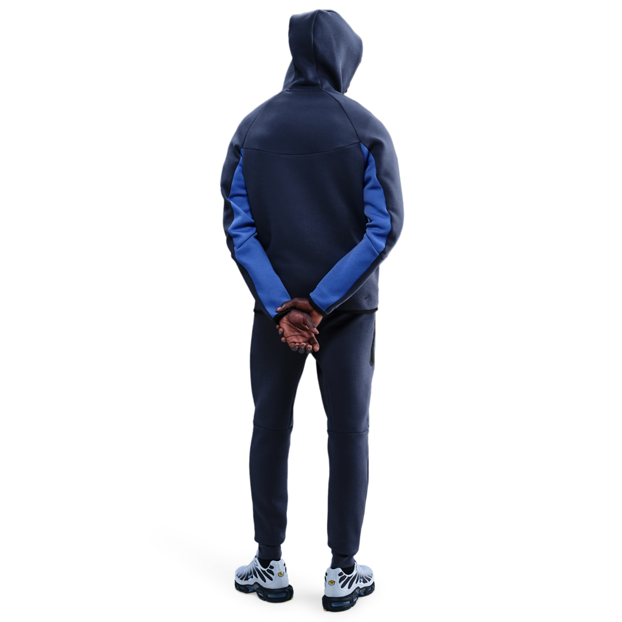 Nike Tech Fleece Bild 5 von 5. Antippen, um die Fotogalerie zu öffnen.