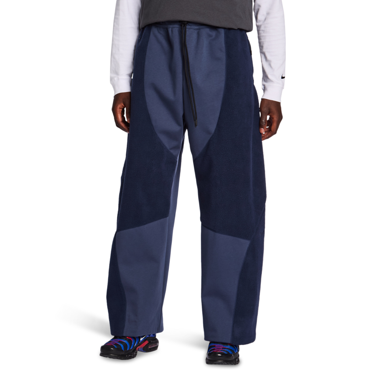 Nike Tech Boreas Image 1 of 6. Tap to open photo gallery.