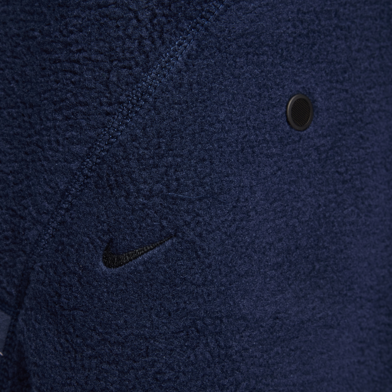 Nike Tech Boreas Image 6 of 6. Tap to open photo gallery.