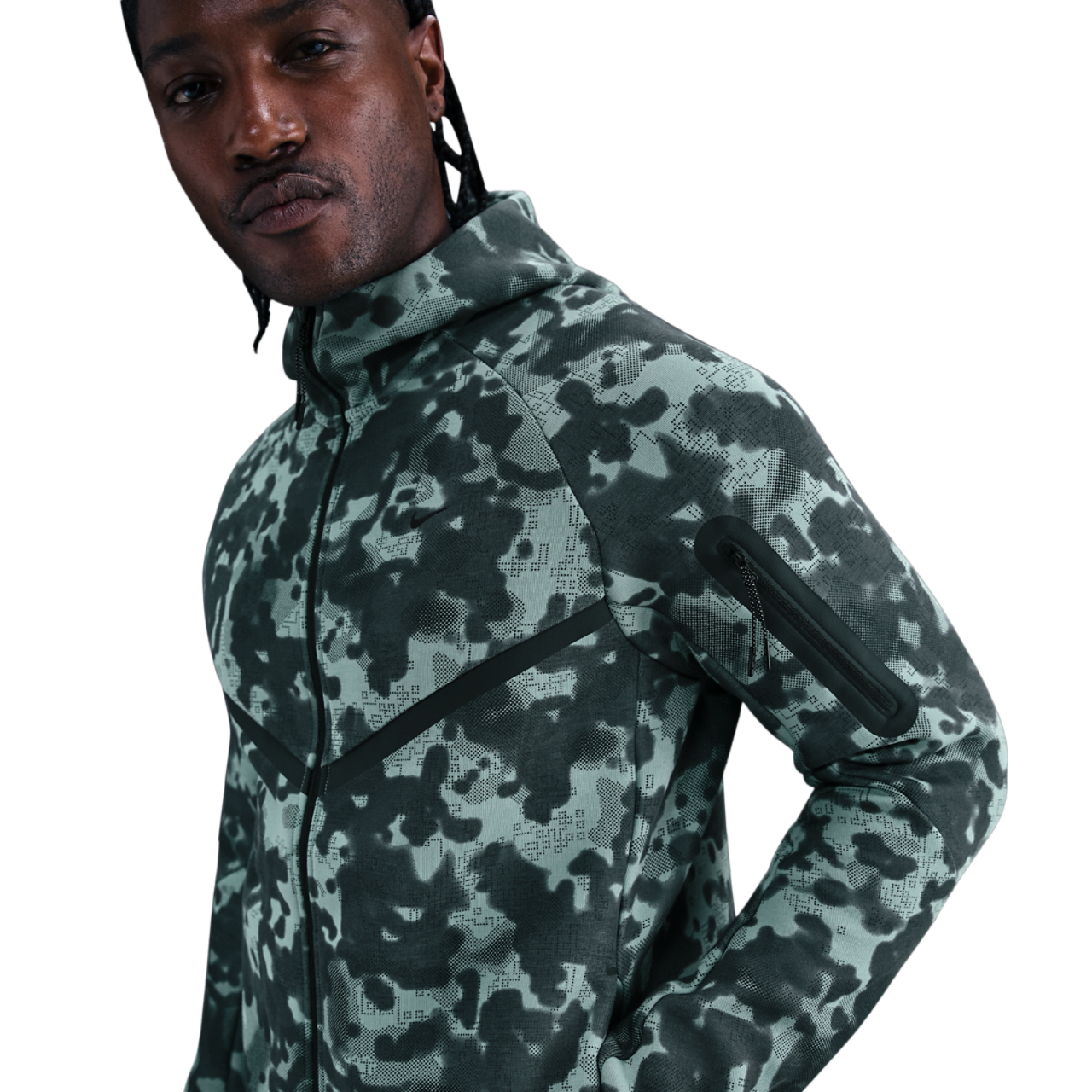 Nike Tech Fleece Immagine 1 di 5. Tocca per aprire la galleria fotografica.
