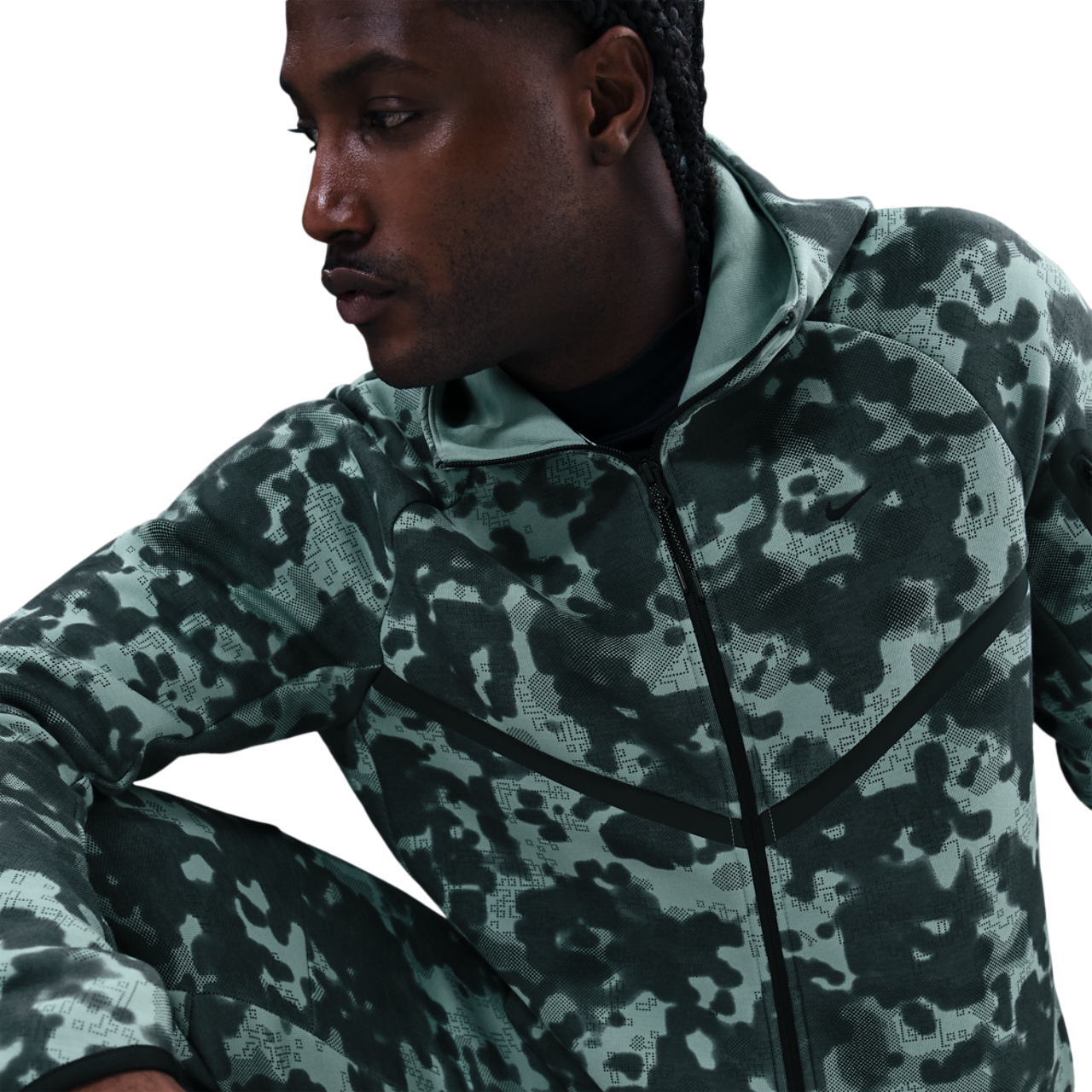 Nike Tech Fleece Immagine 3 di 5. Tocca per aprire la galleria fotografica.