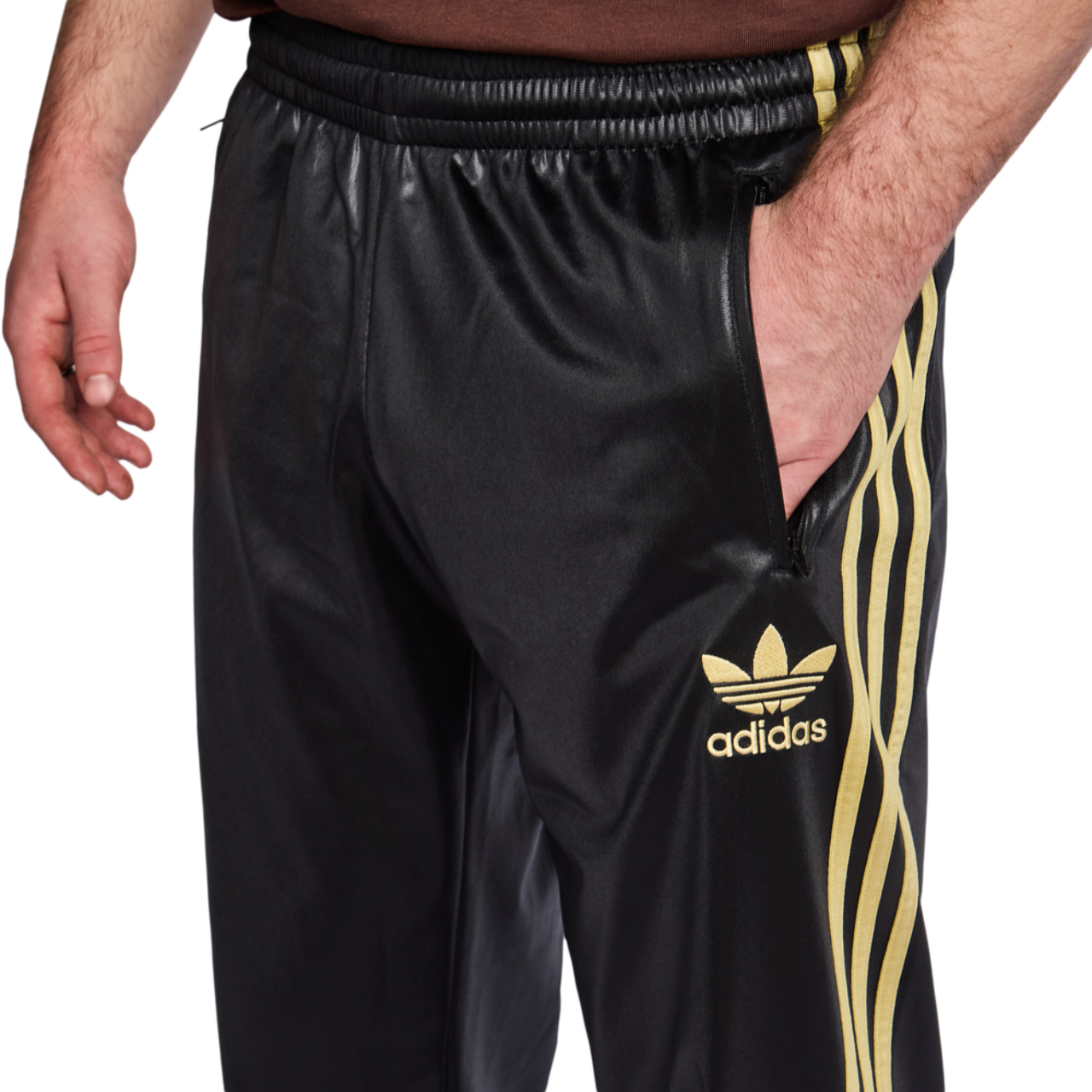 adidas Chile 62 Image 6 of 6. Tap to open photo gallery.