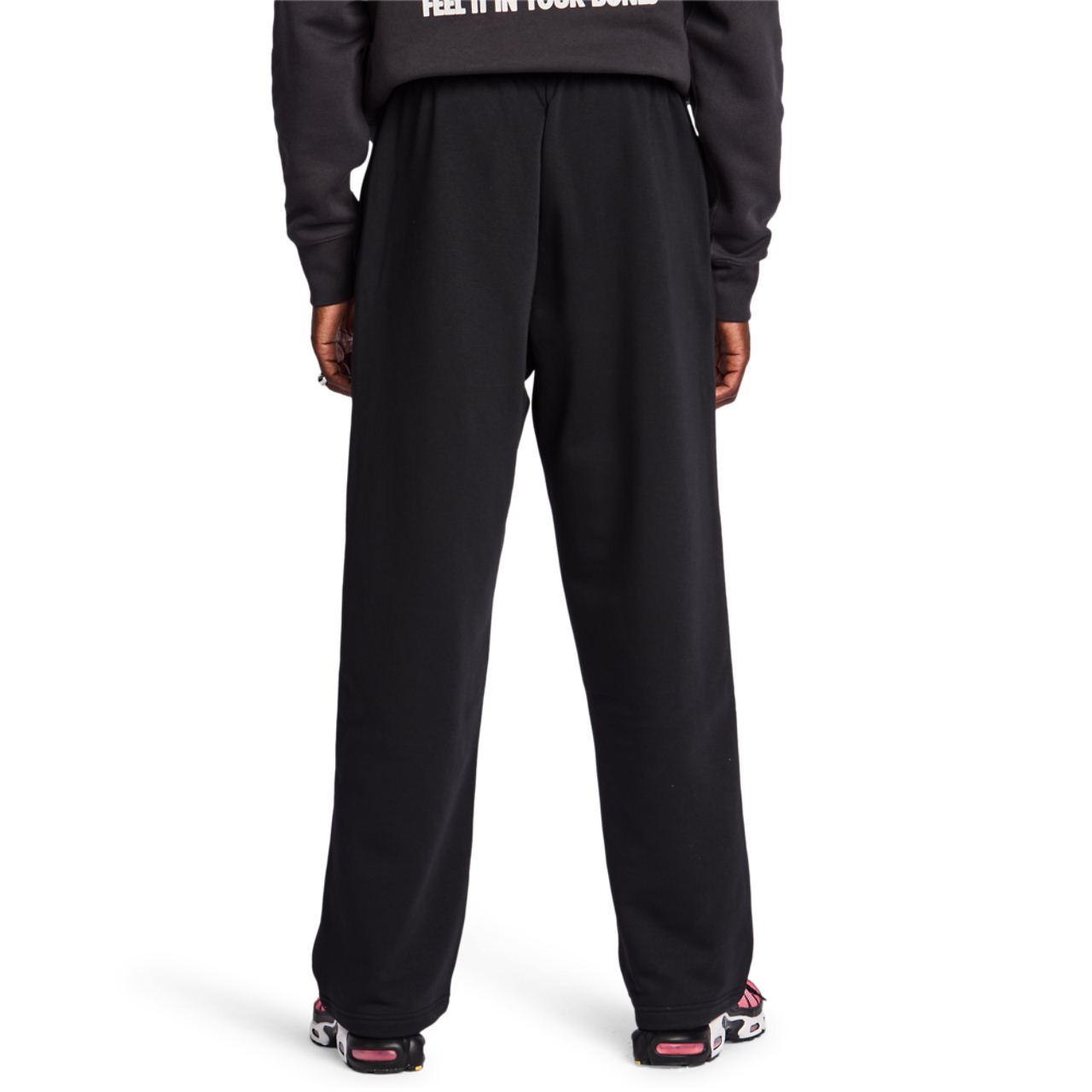Nike Standard Issue Image 4 of 6. Tap to open photo gallery.