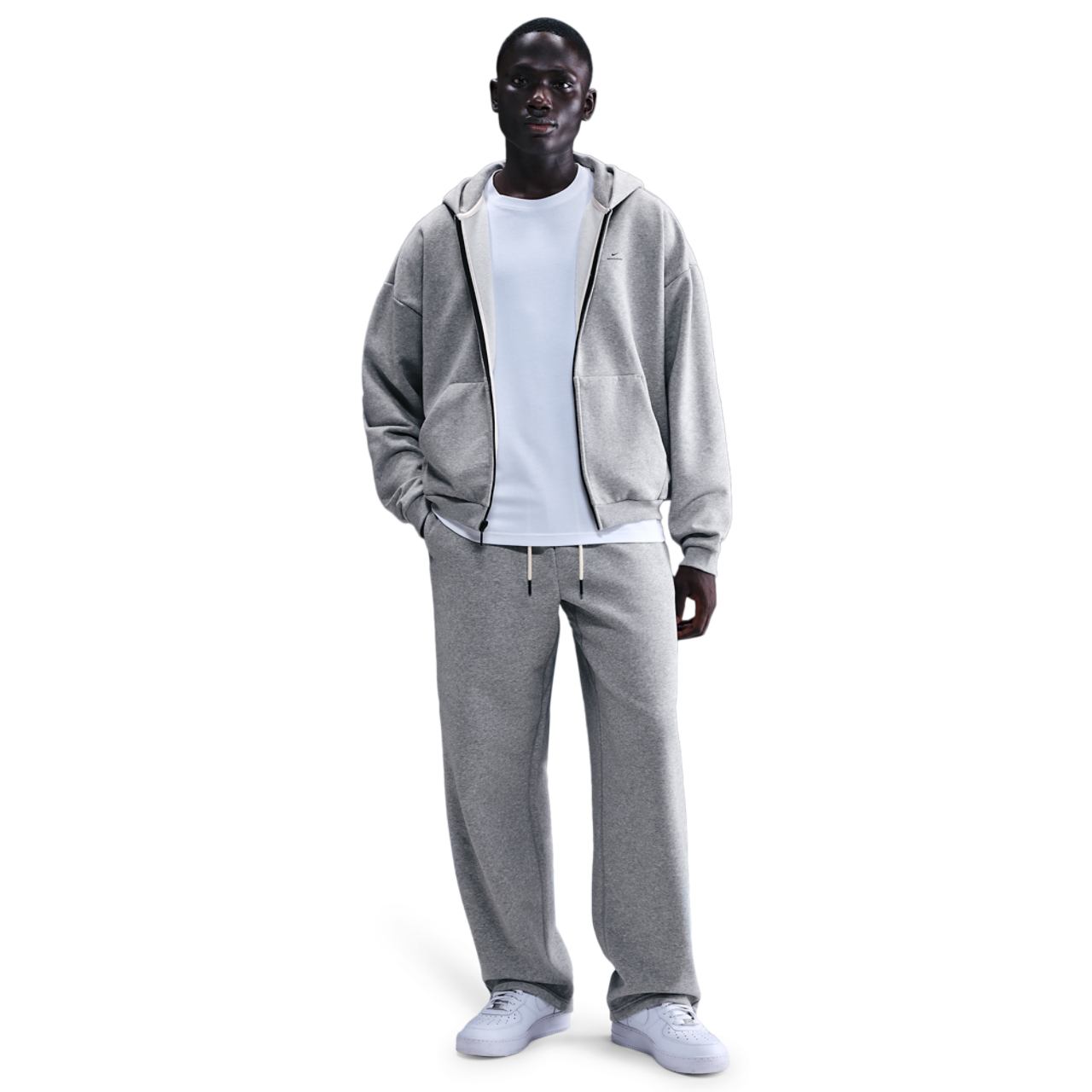 Nike Standard Issue Image 4 of 5. Tap to open photo gallery.