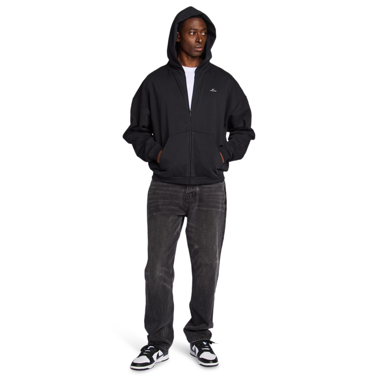 Nike Standard Issue Image 4 of 6. Tap to open photo gallery.