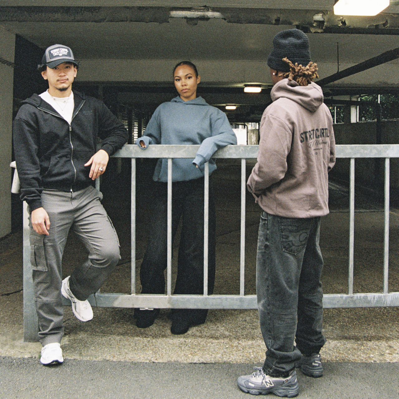 Street Cartel Orbit Jeans Afbeelding 2 van 7. Tik om de fotogalerij te openen..