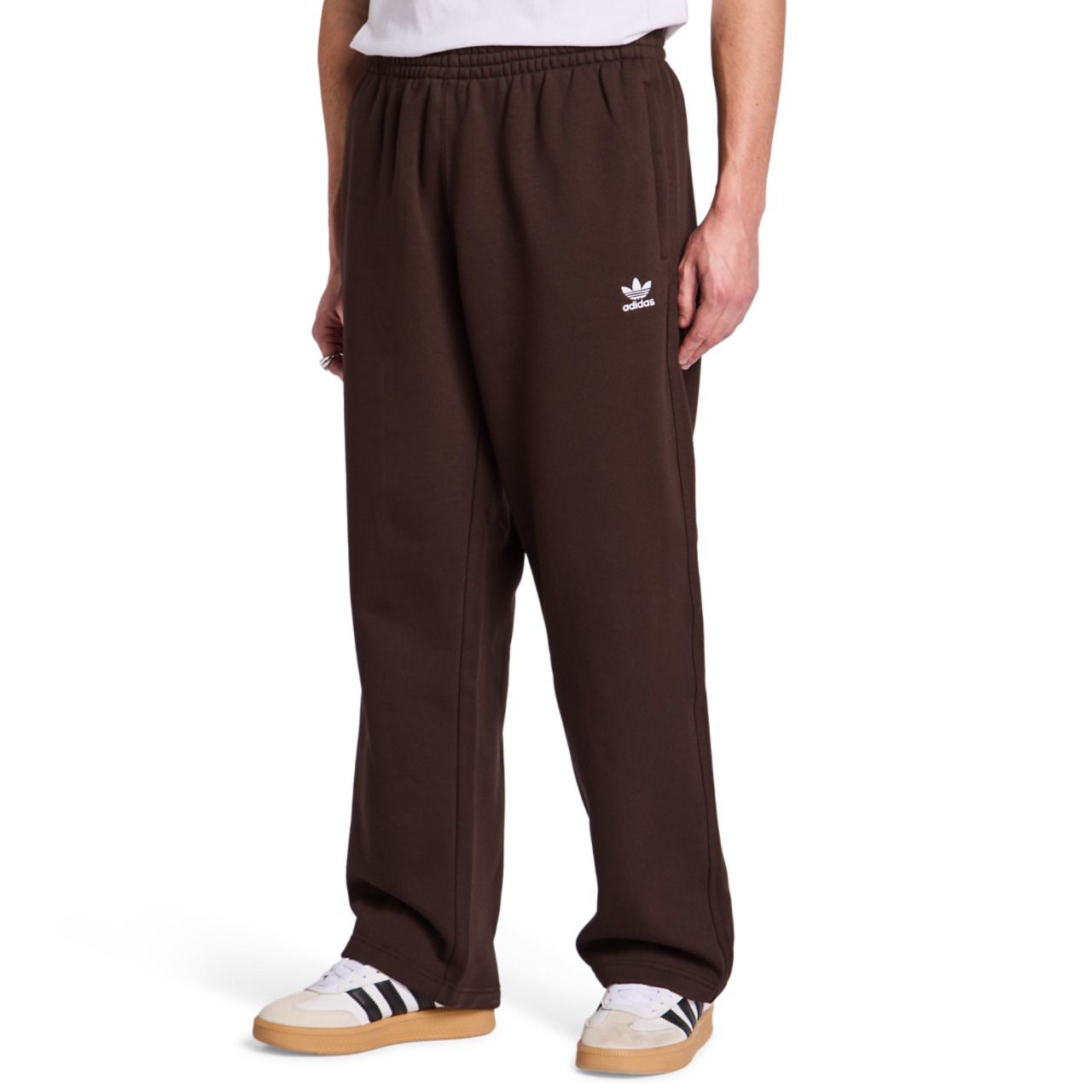 adidas Adicolor Essentials Bild 1 von 6. Antippen, um die Fotogalerie zu öffnen.