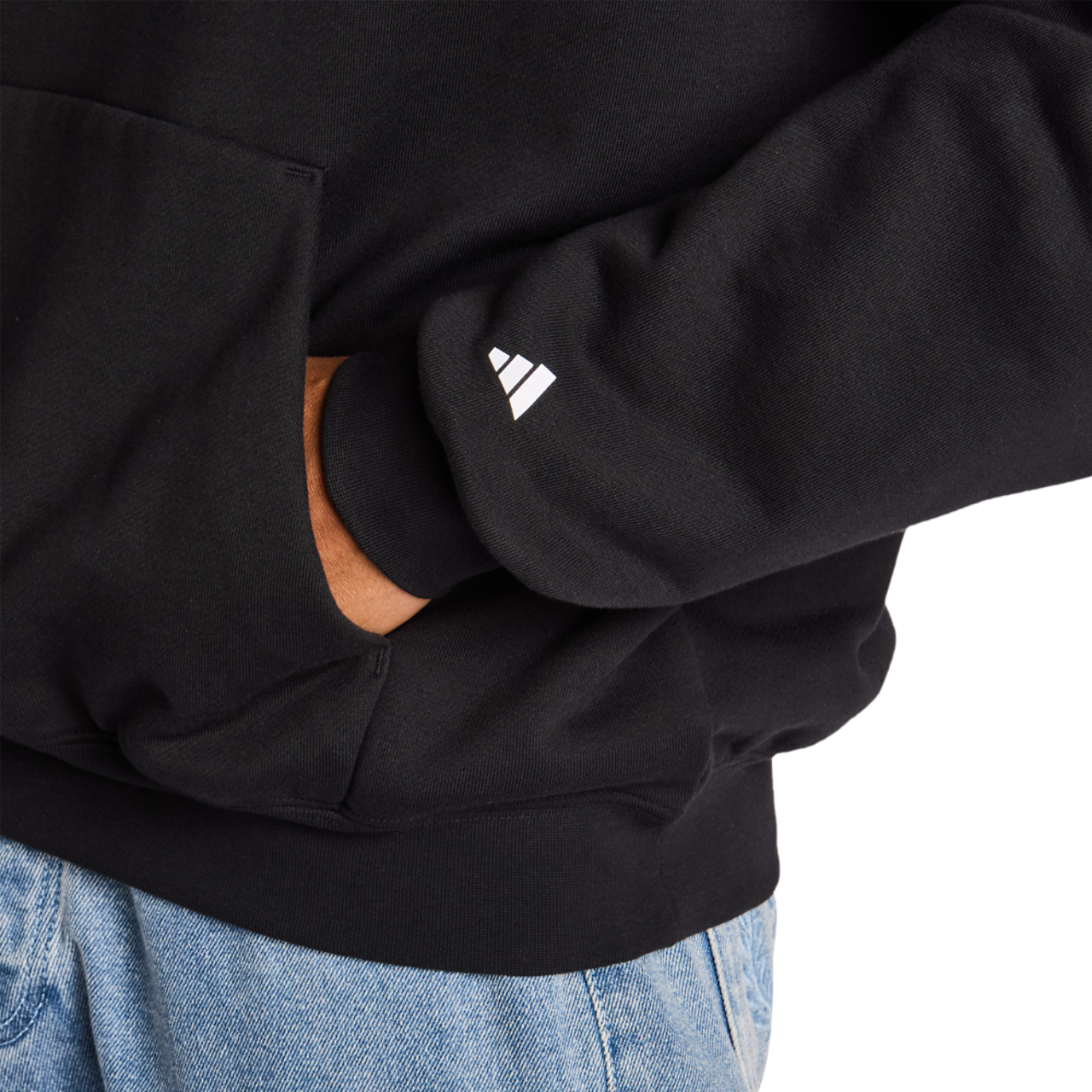 adidas Anthony Edwards Bild 7 von 8. Antippen, um die Fotogalerie zu öffnen.