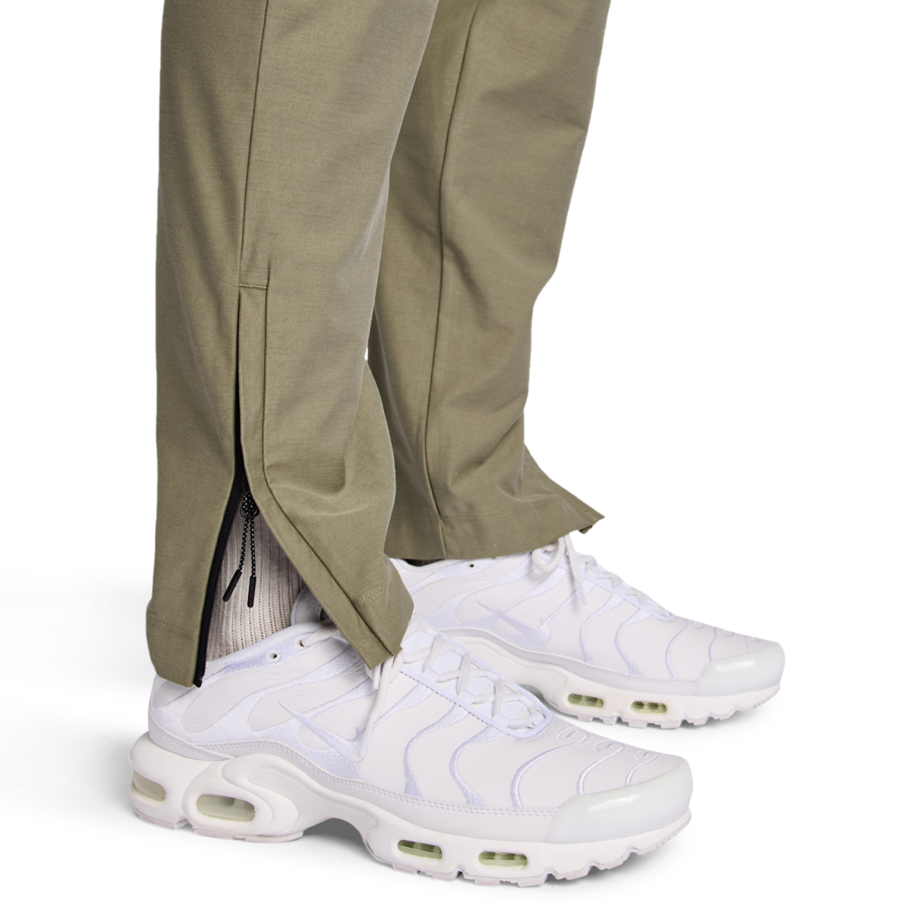 Nike Tech Shori Image 6 of 7. Tap to open photo gallery.