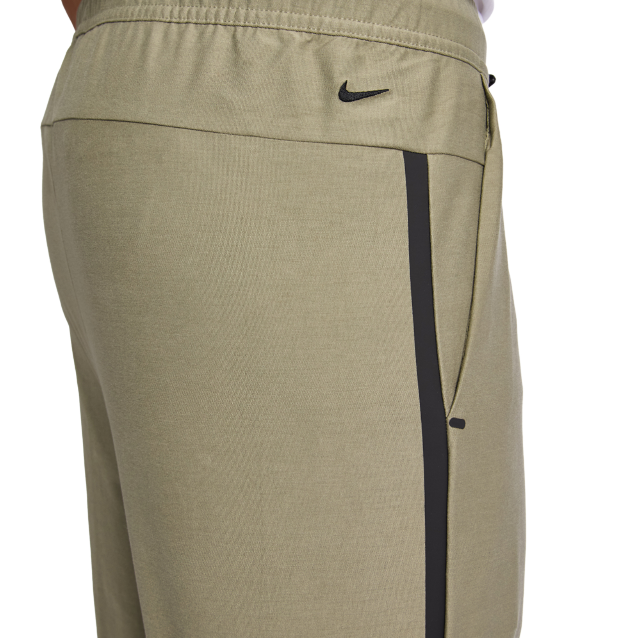 Nike Tech Shori Image 7 of 7. Tap to open photo gallery.