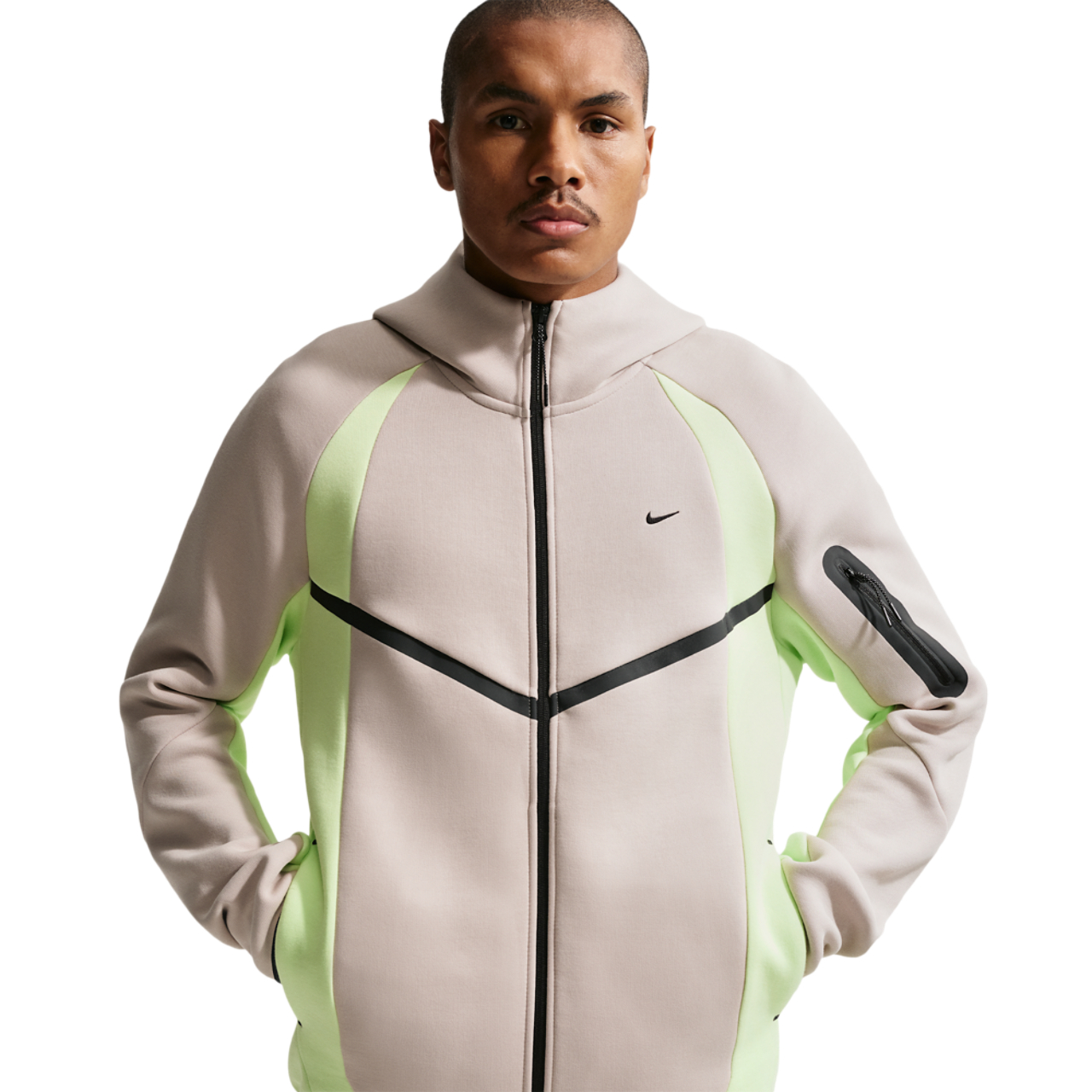 Nike Tech Fleece Pro Imagen 1 de 5. Toque para abrir la galería de fotos.