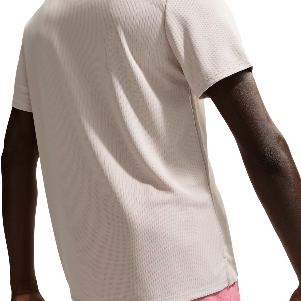 Nike Miler Bild 2 von 5. Antippen, um die Fotogalerie zu öffnen.
