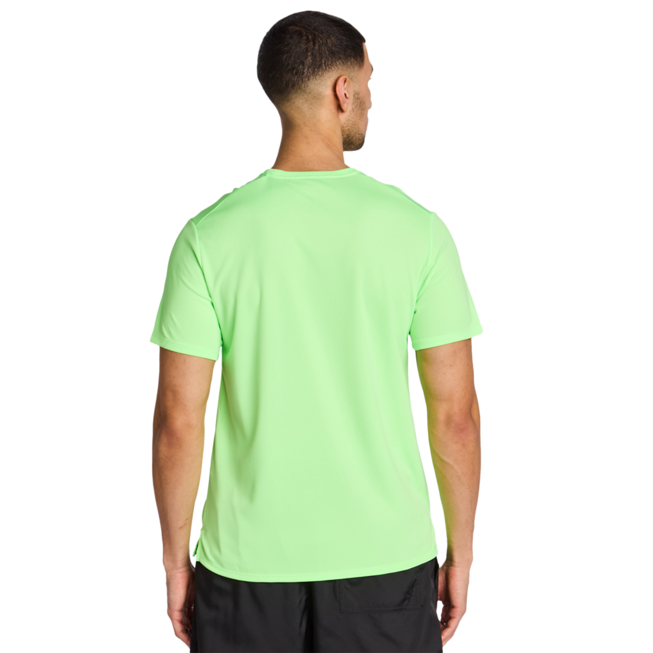 Nike Miler Bild 4 von 5. Antippen, um die Fotogalerie zu öffnen.