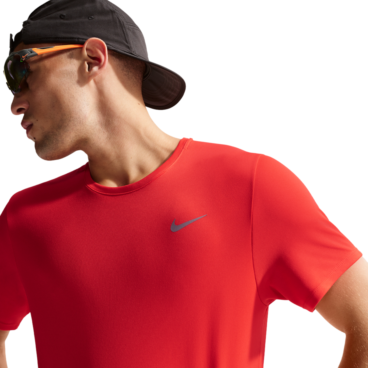 Nike Miler Immagine 3 di 5. Tocca per aprire la galleria fotografica.