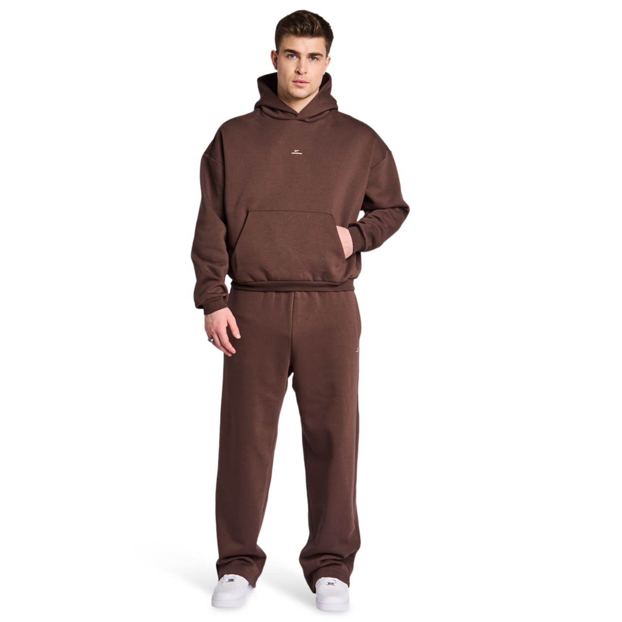 Nike Standard Issue Image 2 sur 5. Appuyez pour ouvrir la galerie de photos.