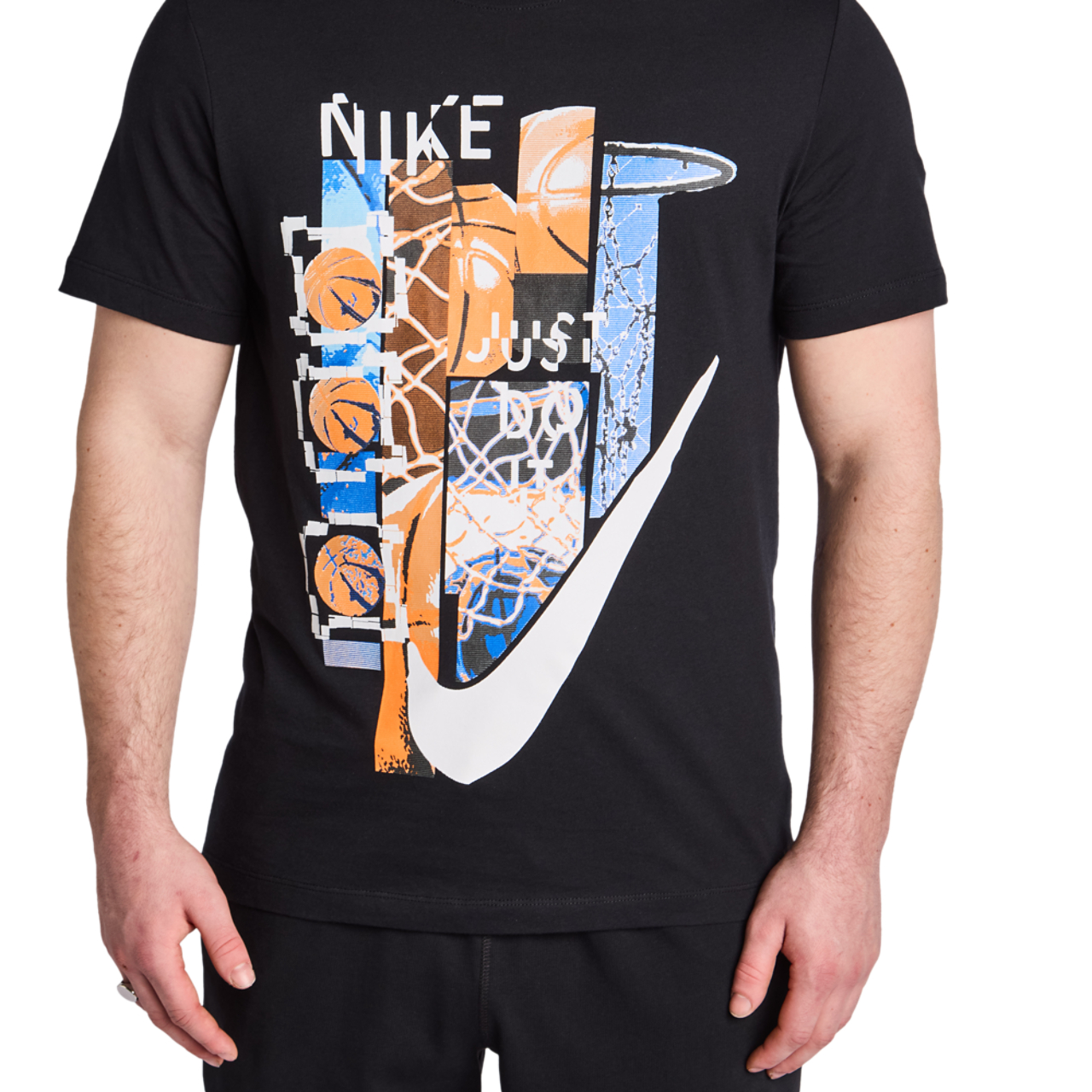 Nike Club Image 5 sur 5. Appuyez pour ouvrir la galerie de photos.