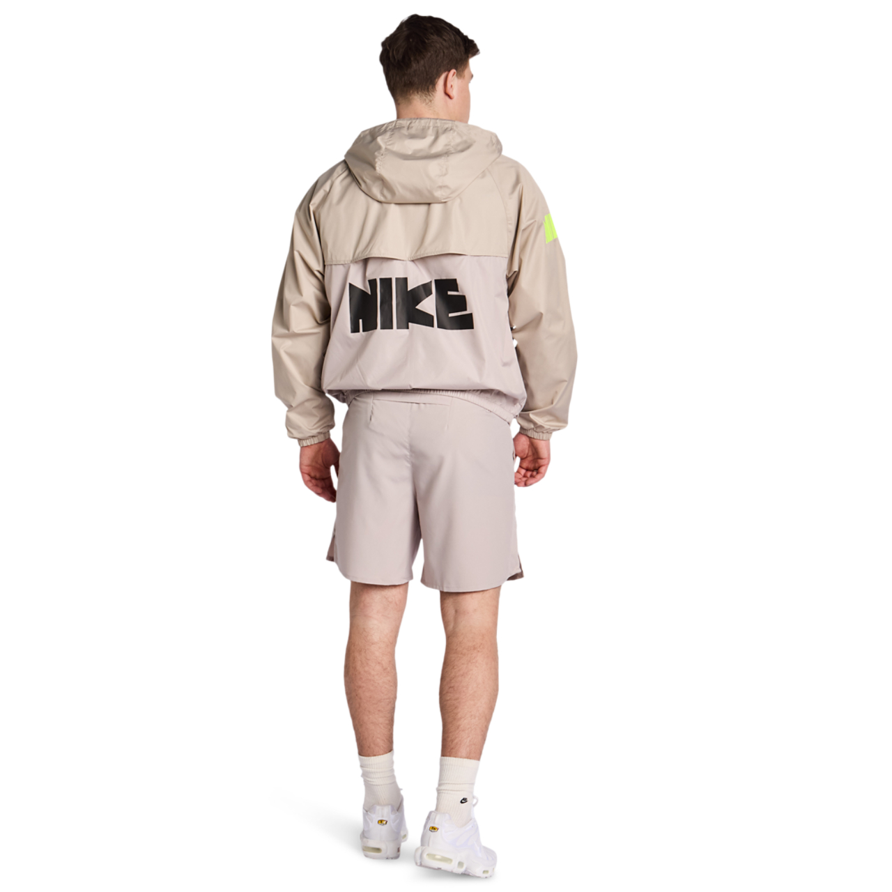 Nike Challenger Image 3 sur 5. Appuyez pour ouvrir la galerie de photos.