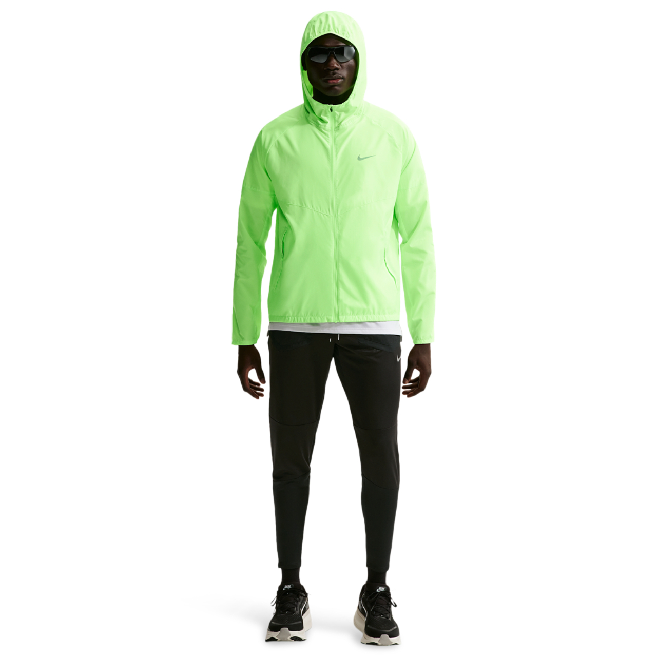 Nike Miler Bild 4 von 5. Antippen, um die Fotogalerie zu öffnen.