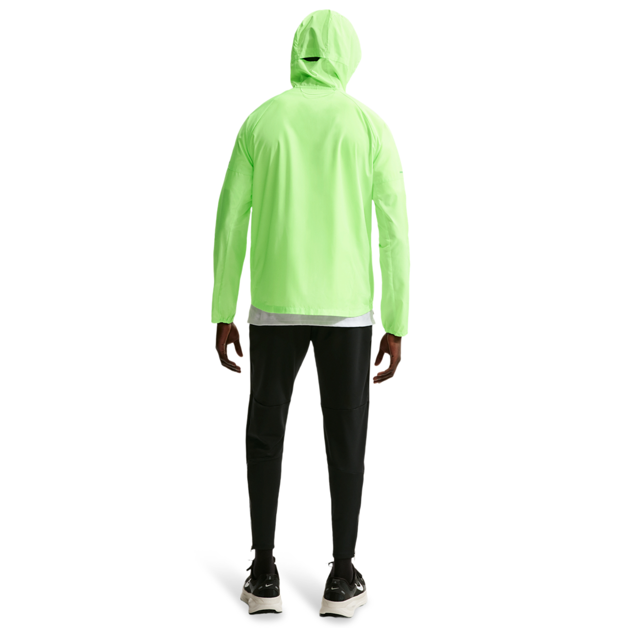 Nike Miler Bild 5 von 5. Antippen, um die Fotogalerie zu öffnen.
