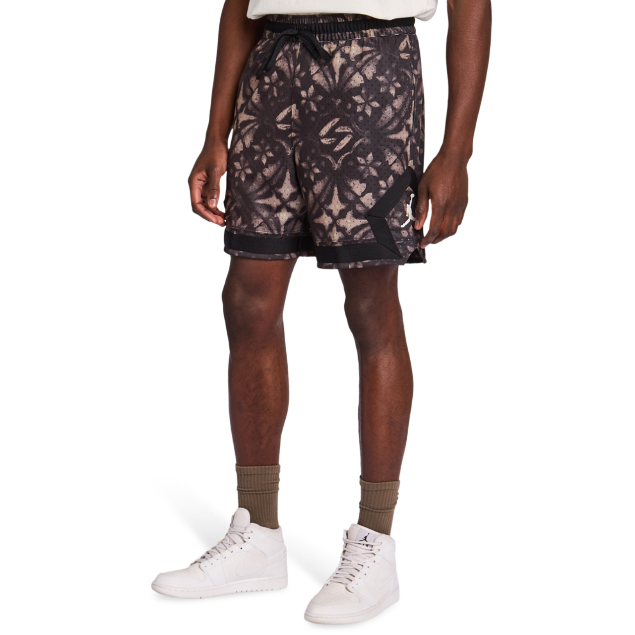 Jordan Diamond Image 1 of 6. Tap to open photo gallery.