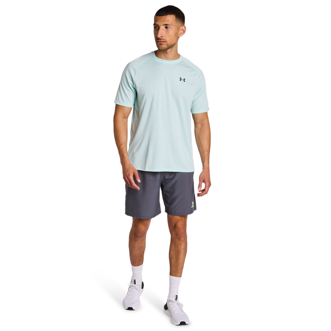 Under Armour Tech Bild 2 von 6. Antippen, um die Fotogalerie zu öffnen.