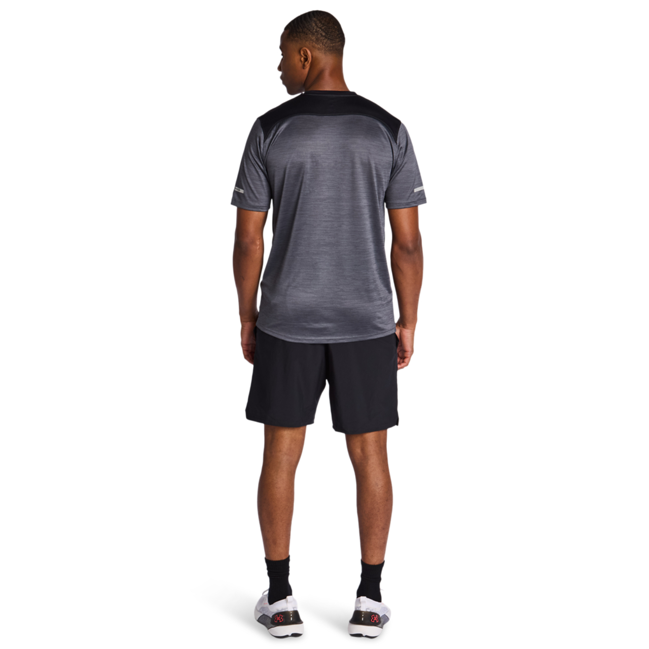 Under Armour Utility Image 3 sur 6. Appuyez pour ouvrir la galerie de photos.