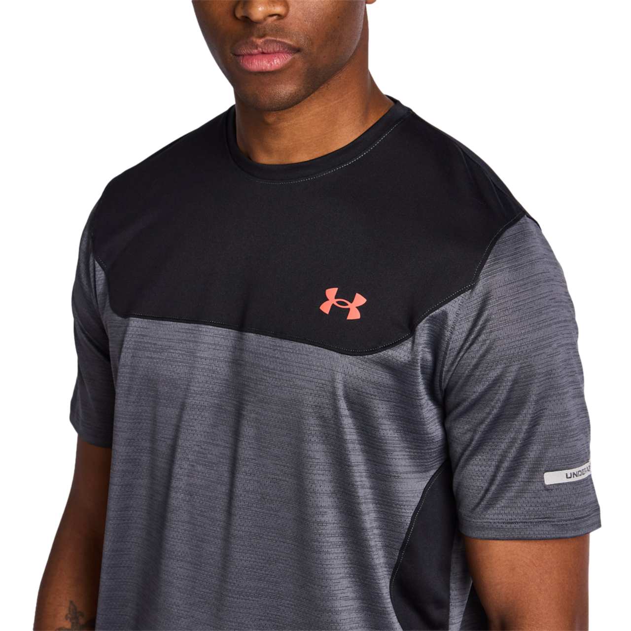 Under Armour Utility Image 5 sur 6. Appuyez pour ouvrir la galerie de photos.