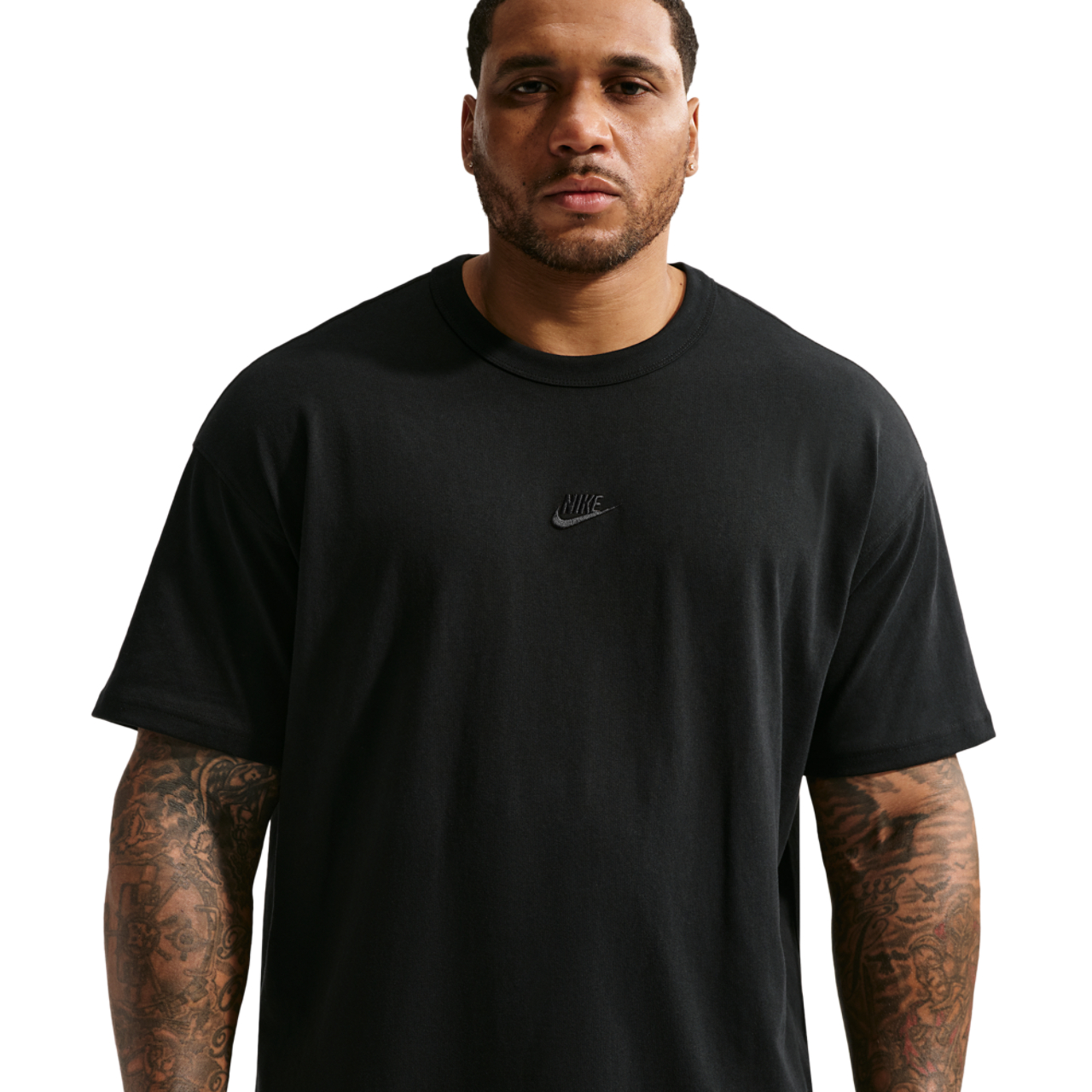 Nike Essential Image 1 of 5. Tap to open photo gallery.