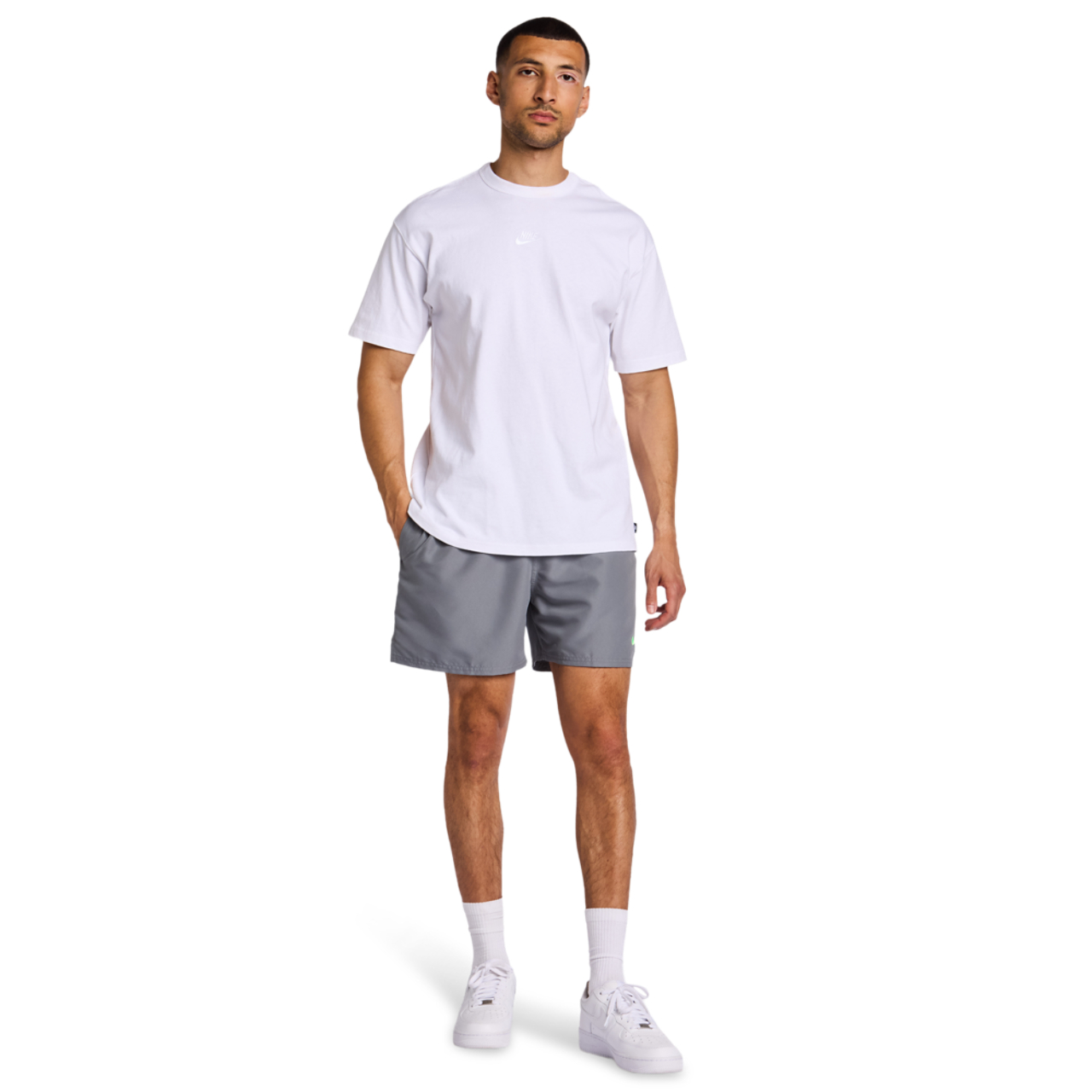Nike 5 Inch Swim Shorts Bild 2 von 5. Antippen, um die Fotogalerie zu öffnen.