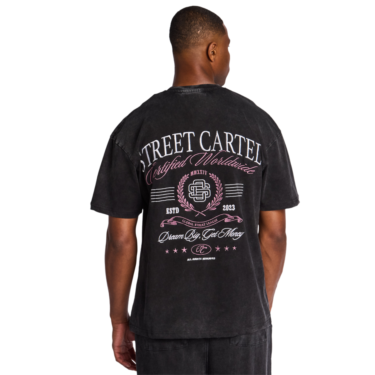 Street Cartel Podium Afbeelding 5 van 9. Tik om de fotogalerij te openen..