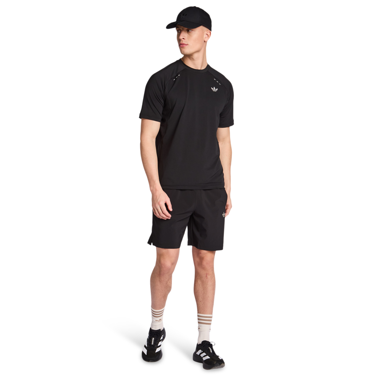 adidas Tech Essentials Image 2 sur 5. Appuyez pour ouvrir la galerie de photos.