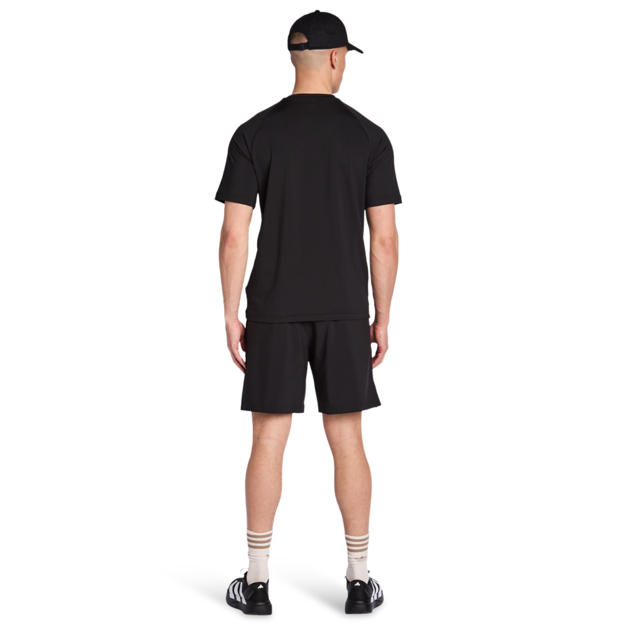 adidas Tech Essentials Image 3 sur 5. Appuyez pour ouvrir la galerie de photos.
