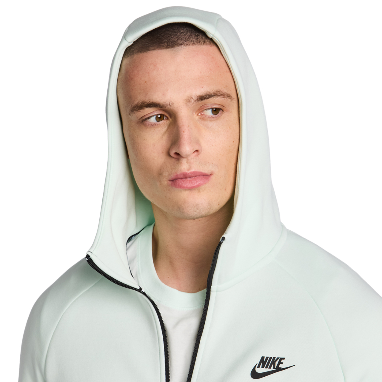 Nike Tech Fleece Image 6 sur 6. Appuyez pour ouvrir la galerie de photos.