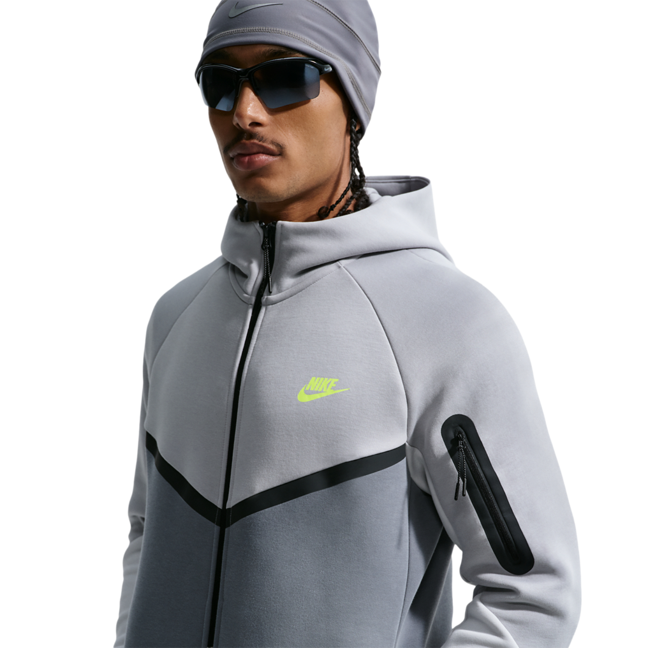 Nike Tech Fleece Bild 4 von 4. Antippen, um die Fotogalerie zu öffnen.
