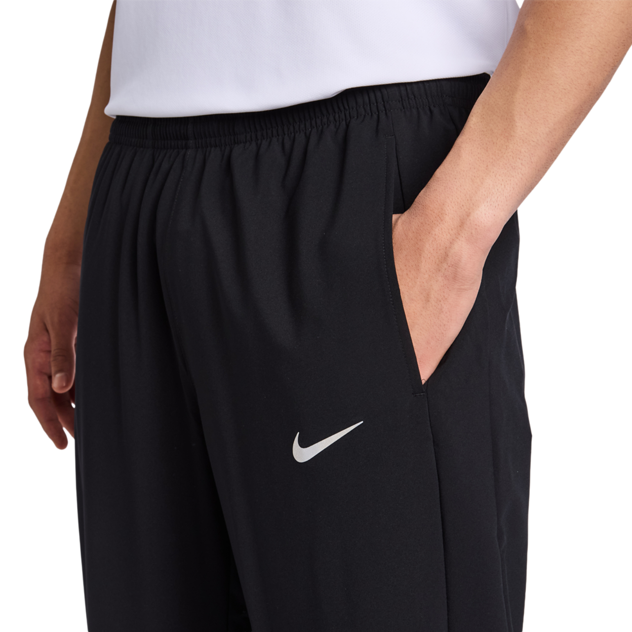 Nike Miler Afbeelding 7 van 7. Tik om de fotogalerij te openen..