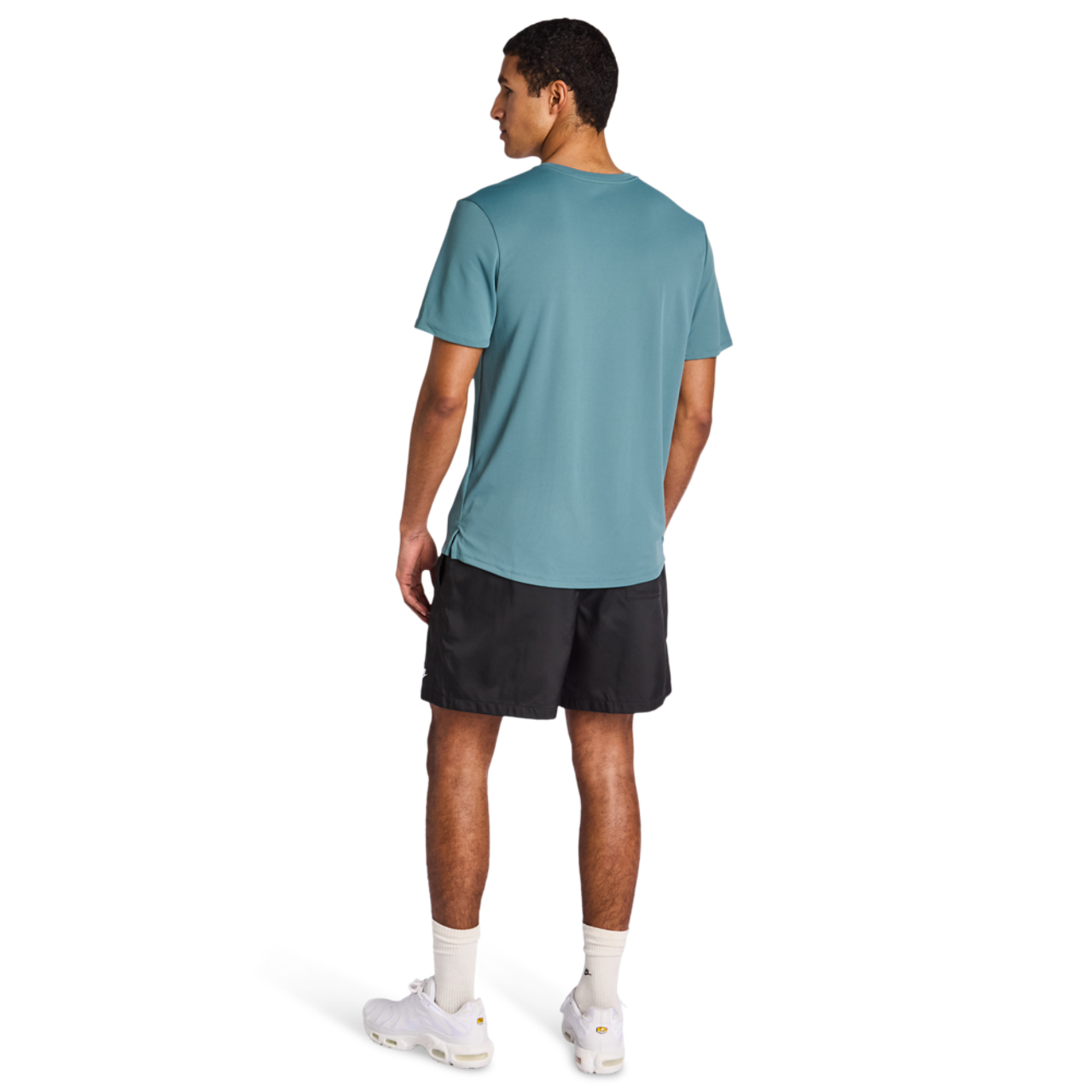 Nike Miler Bild 3 von 5. Antippen, um die Fotogalerie zu öffnen.