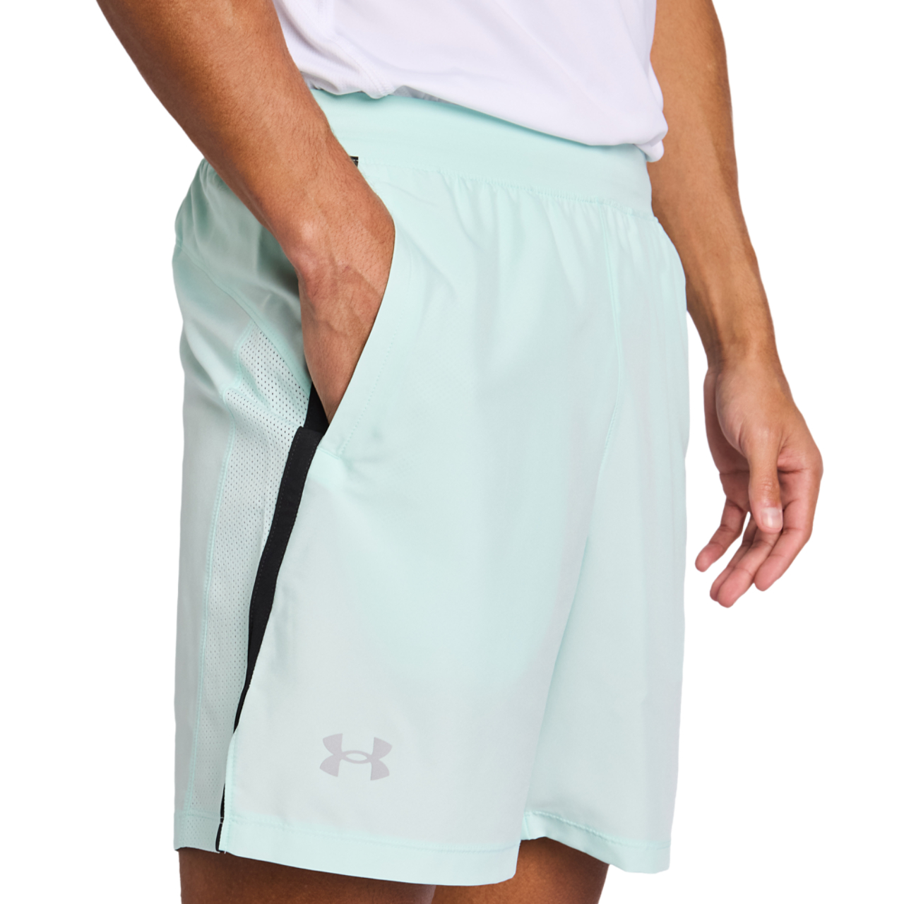 Under Armour Launch Afbeelding 5 van 5. Tik om de fotogalerij te openen..
