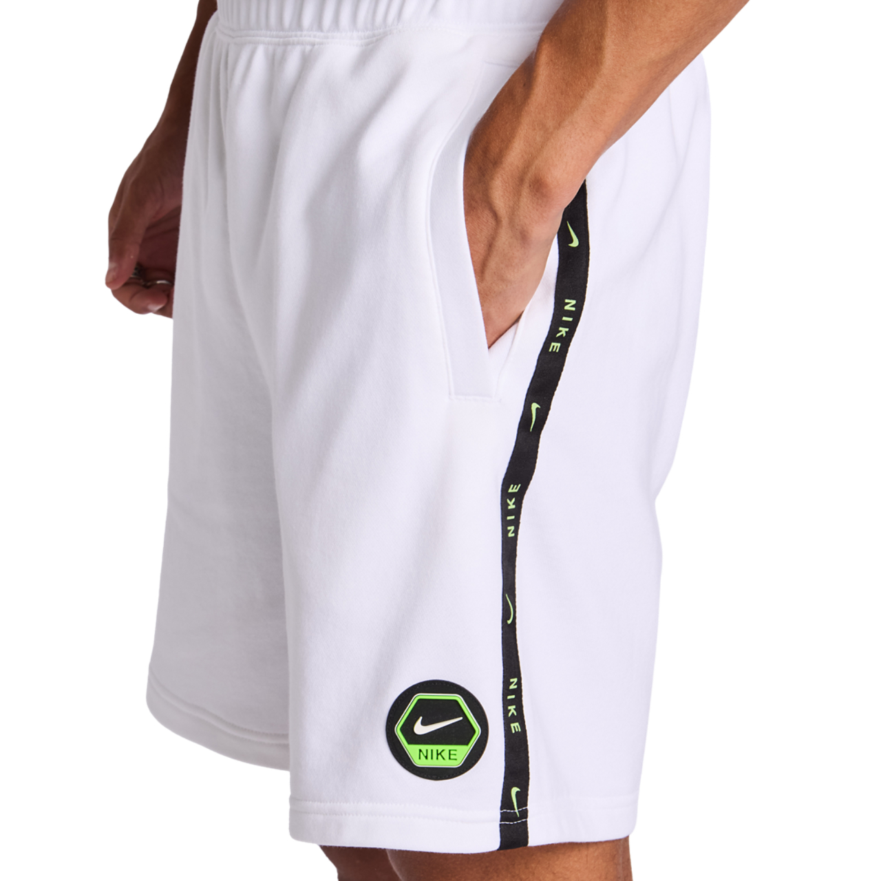 Nike City Side Image 5 sur 5. Appuyez pour ouvrir la galerie de photos.