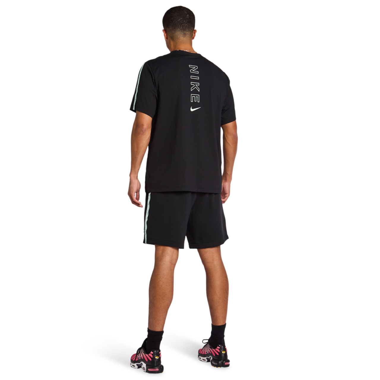 Nike City Side Image 3 sur 5. Appuyez pour ouvrir la galerie de photos.