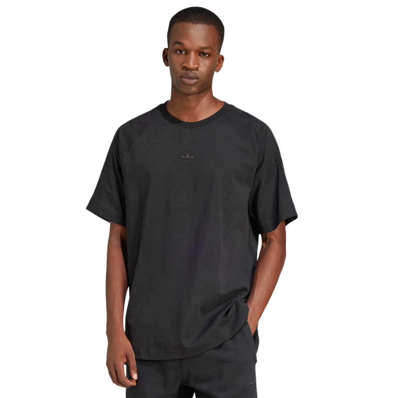 adidas Premium Essentials T-shirt Afbeelding 1 van 4. Tik om de fotogalerij te openen..