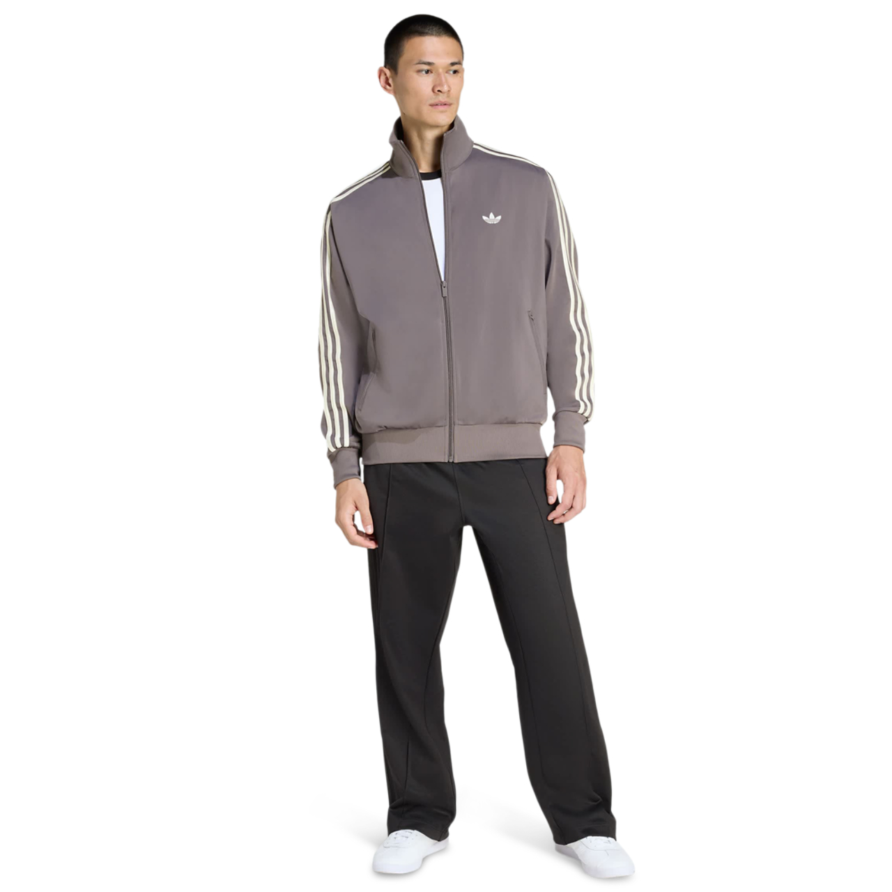 adidas Firebird Track Top Imagen 2 de 5. Toque para abrir la galería de fotos.