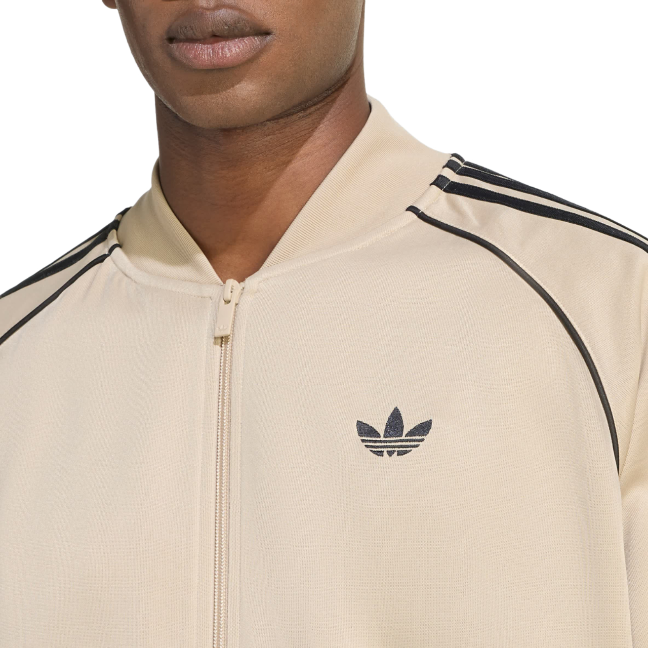 adidas Sst Adicolor Classics Loose Track Top Bild 4 von 5. Antippen, um die Fotogalerie zu öffnen.