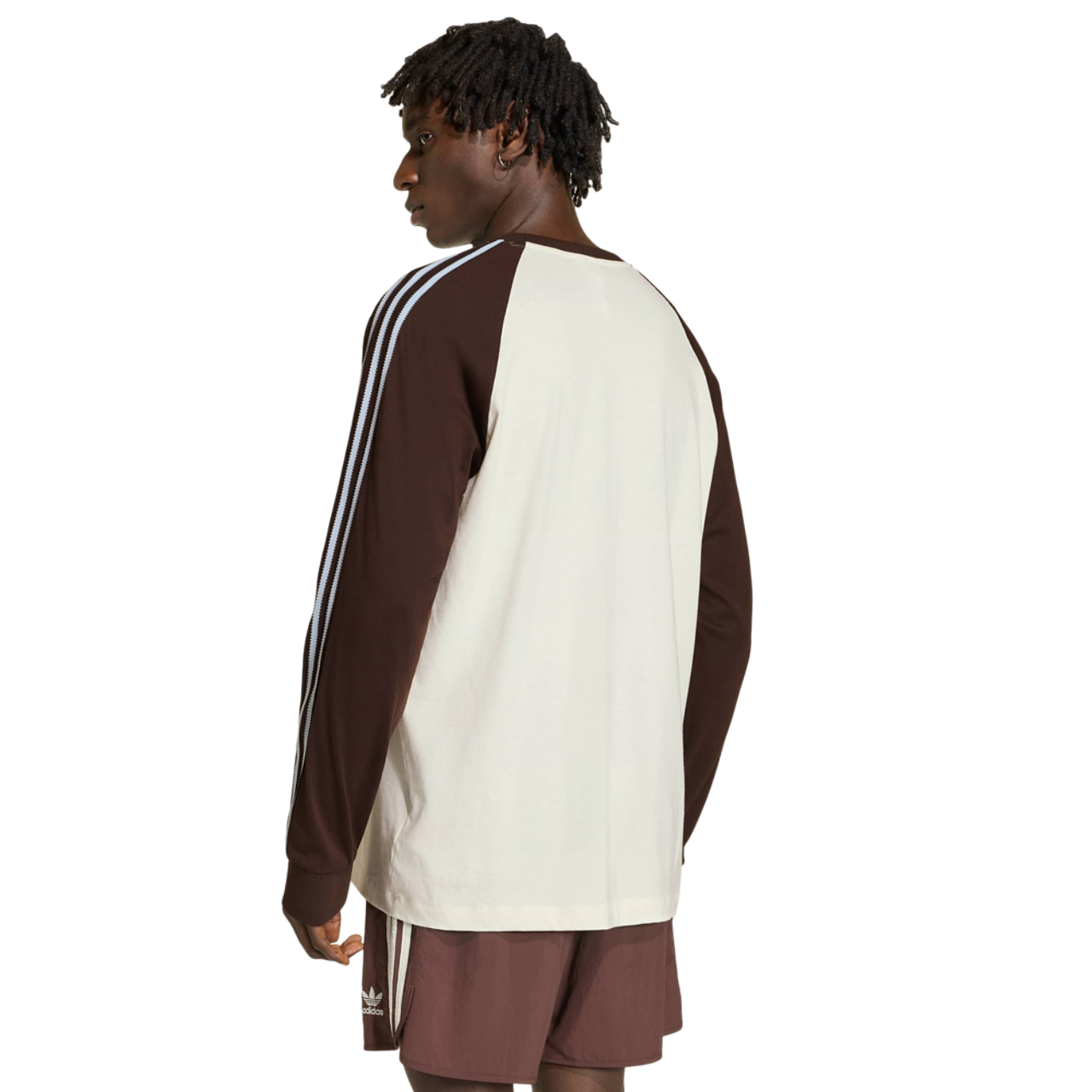 adidas Britcore Long Sleeve Cali T-shirt Afbeelding 4 van 4. Tik om de fotogalerij te openen..