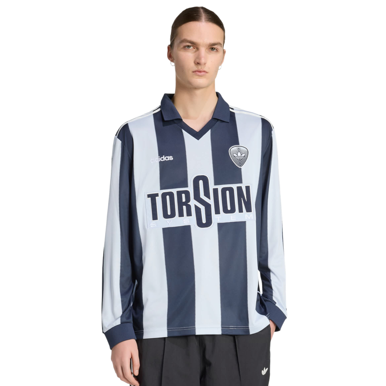 adidas Britcore Jersey Afbeelding 1 van 6. Tik om de fotogalerij te openen..